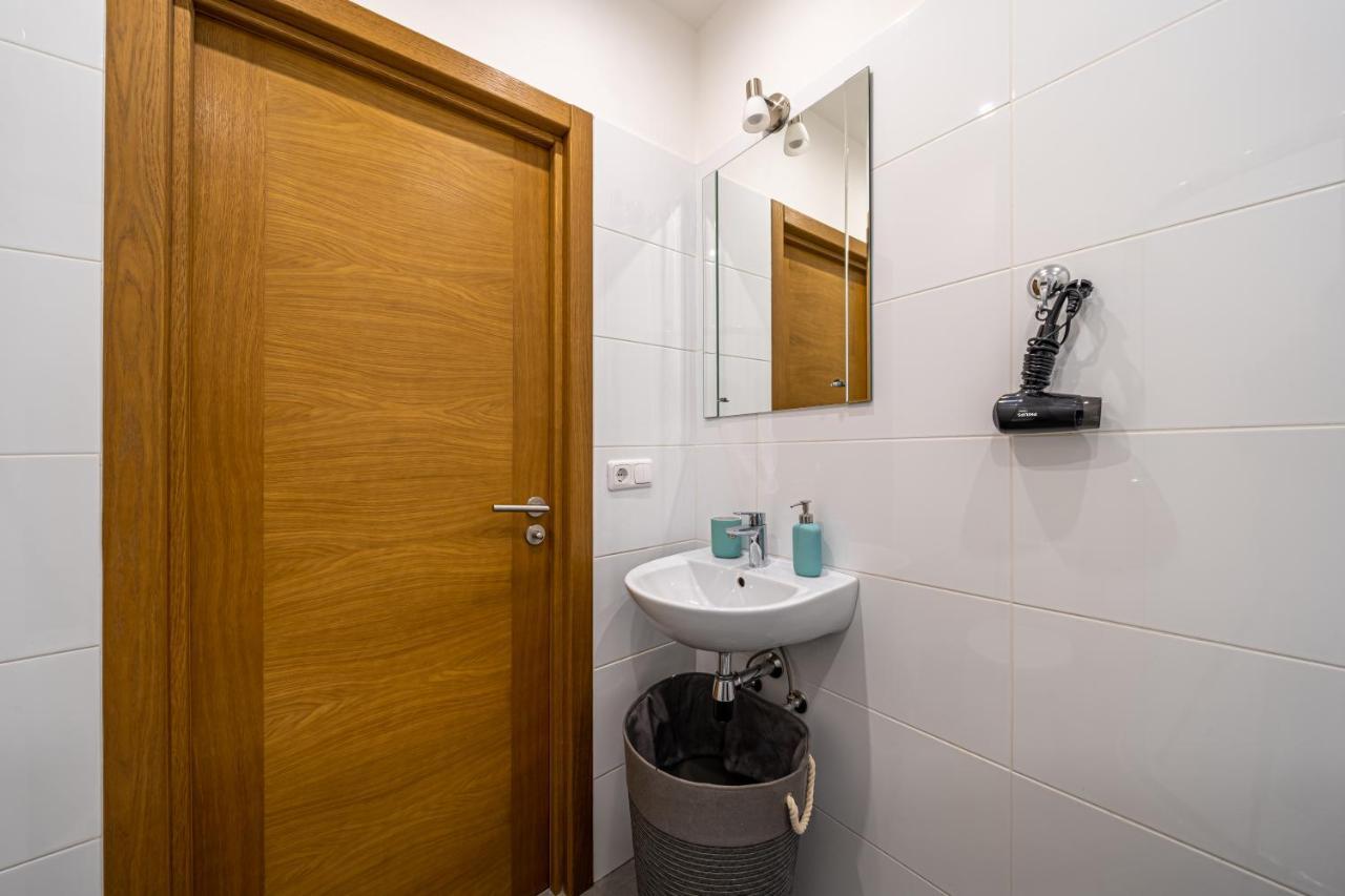 Grizinkalns Residence With Free Parking Рига Екстер'єр фото