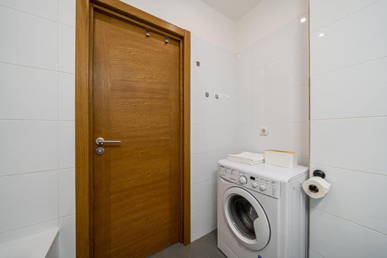 Grizinkalns Residence With Free Parking Рига Екстер'єр фото